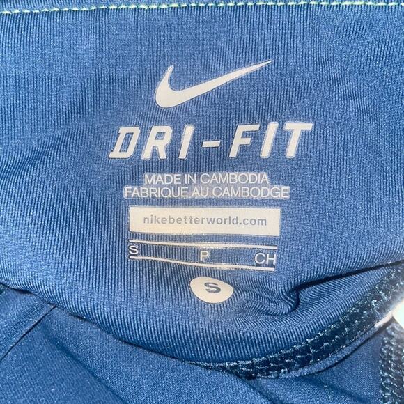 Nike Women’s Size Small Dri-Fit Capri Running Leggings Teal - Picture 3 of 7